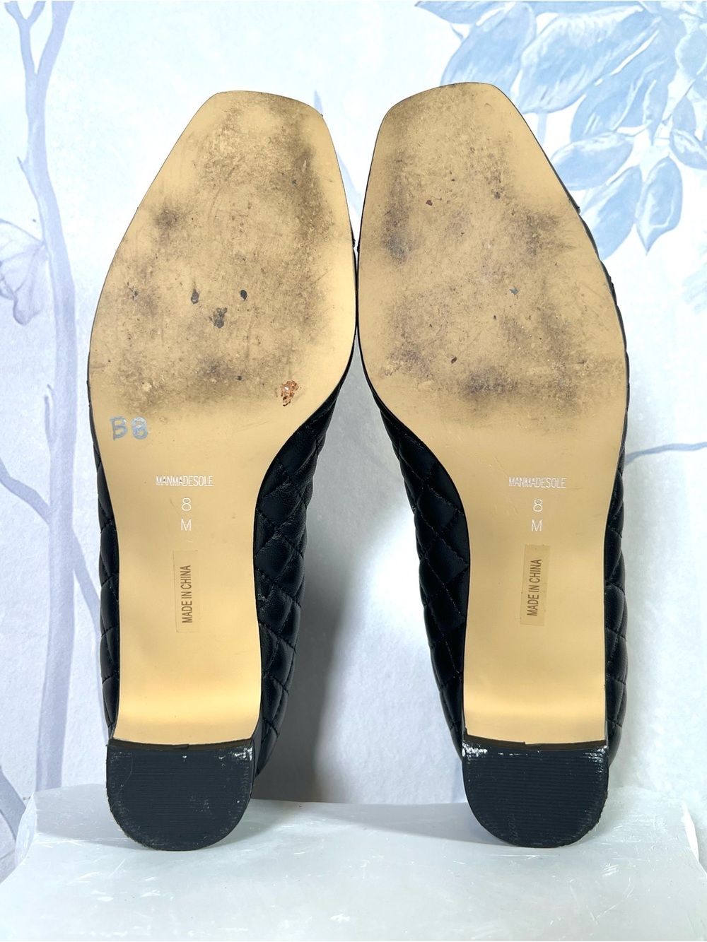 Neiman Marcus Black Quilted Low Heel Pumps - Picture 8 of 8